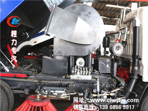 D9扫路车4_副本.jpg