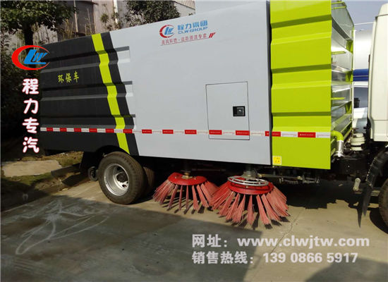 福田时代扫路车二.jpg