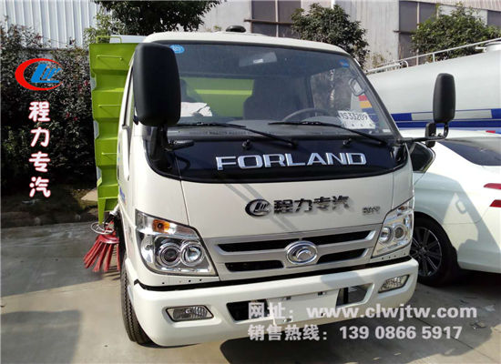 福田扫路车.jpg