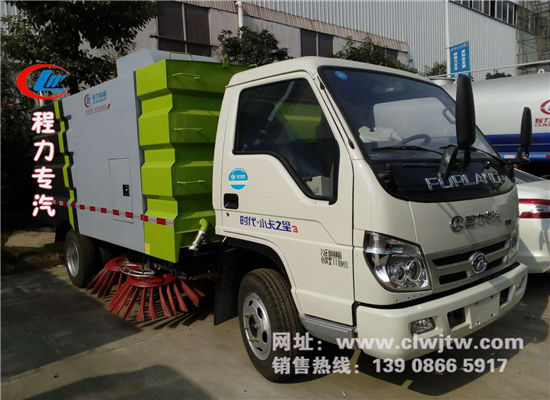 福田时代扫路车.jpg
