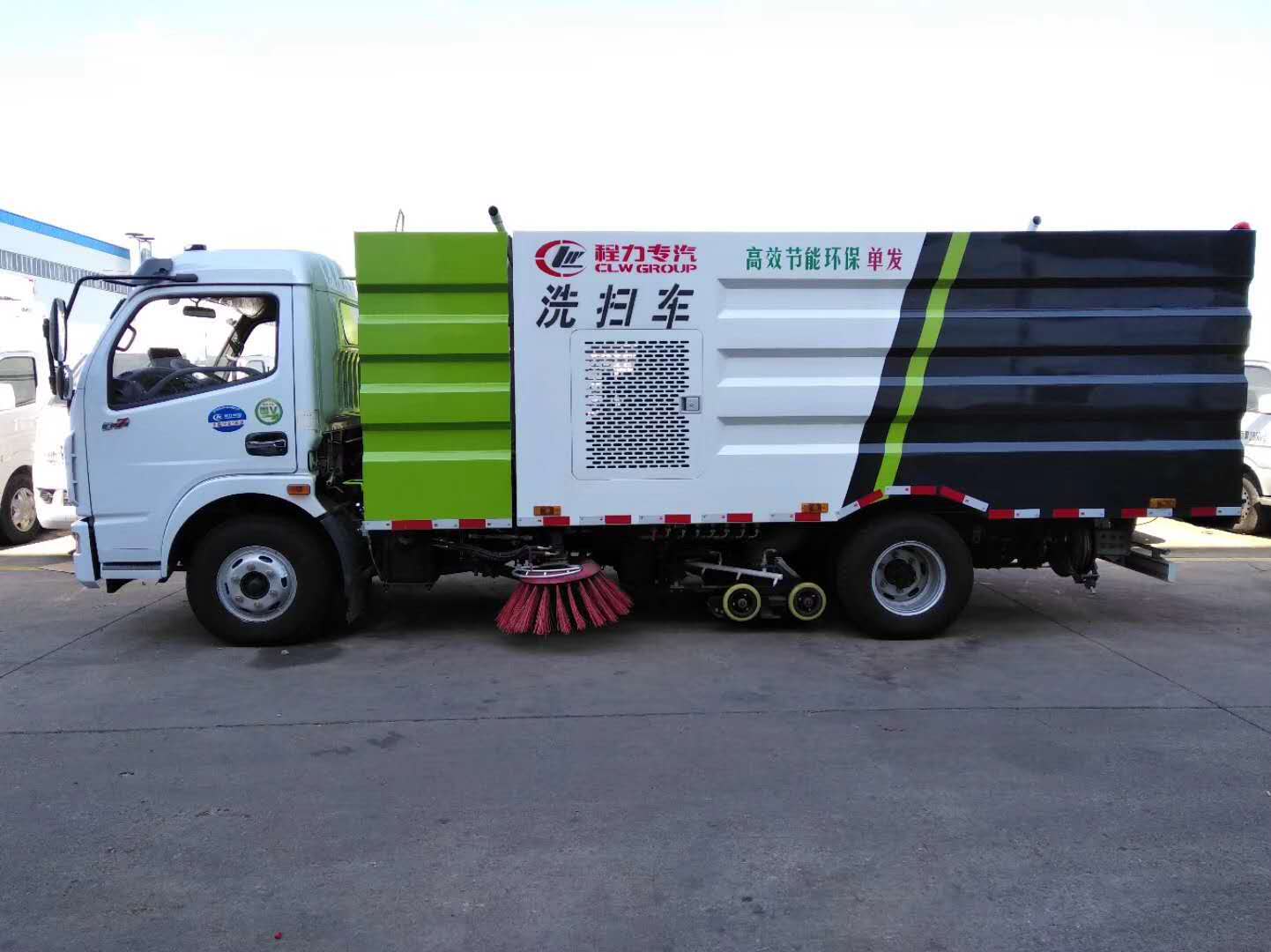 单发动机洗扫车
